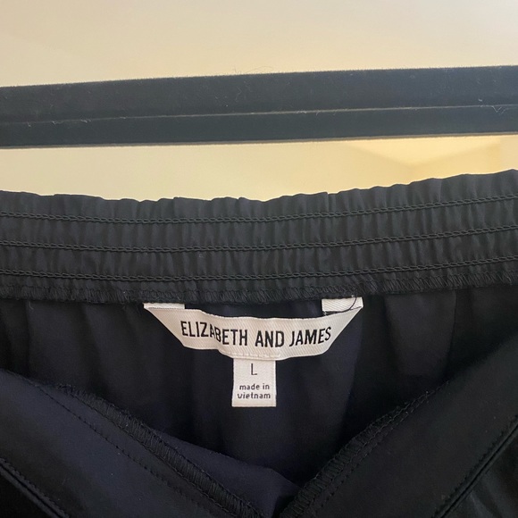 Elizabeth & James Black Boho Puff Sleeve Top sz L - Picture 4 of 5